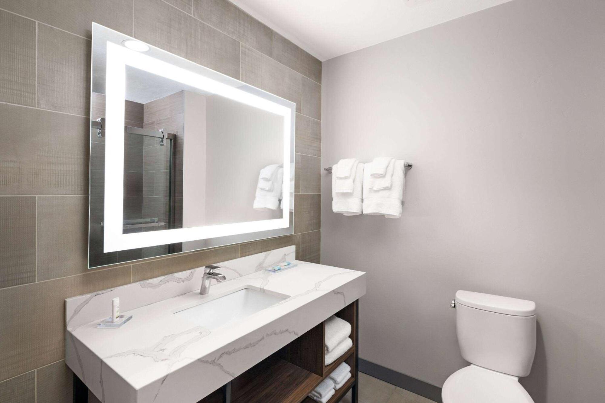 Hawthorn Extended Stay By Wyndham Kingman Extérieur photo