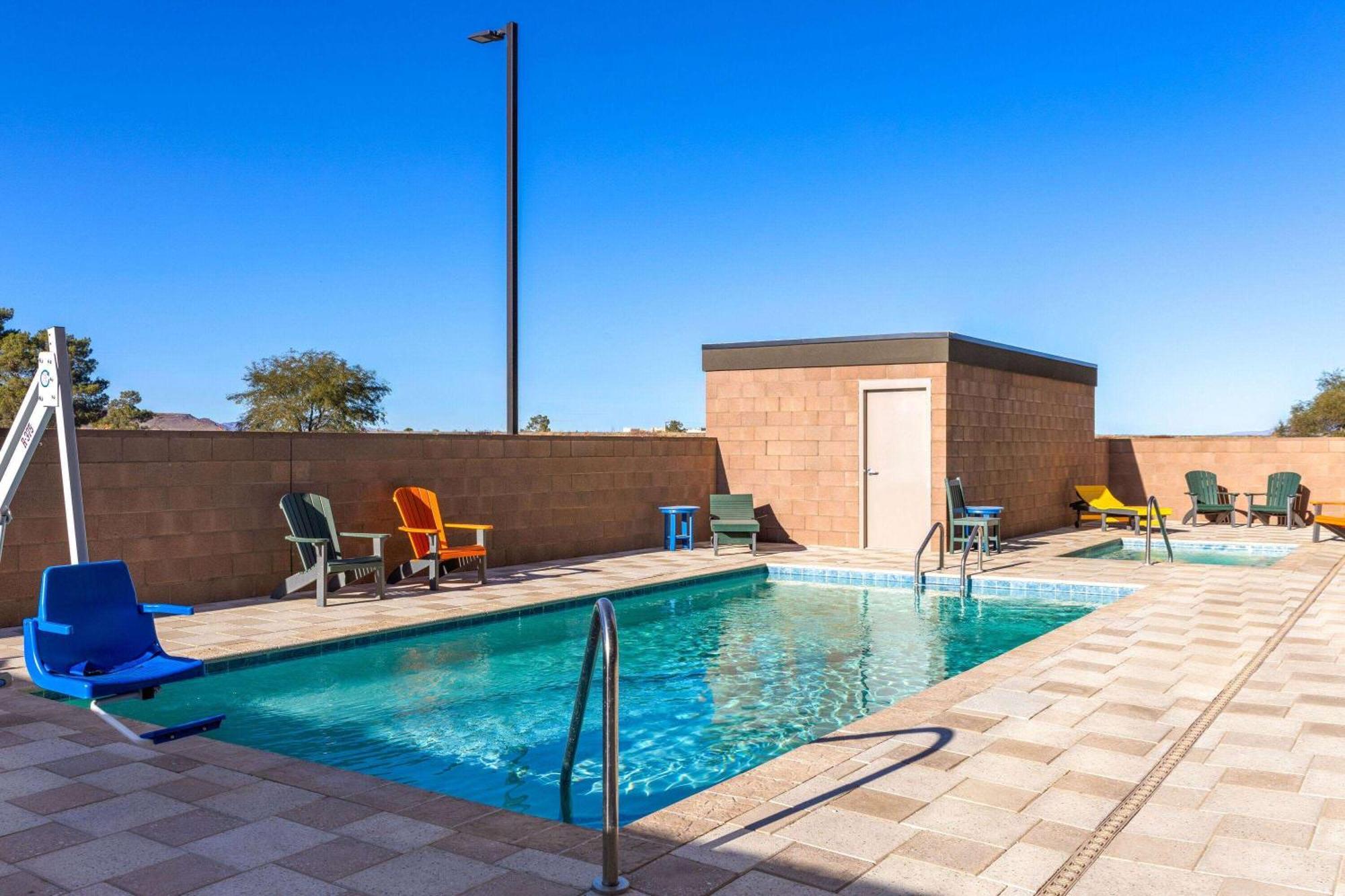 Hawthorn Extended Stay By Wyndham Kingman Extérieur photo